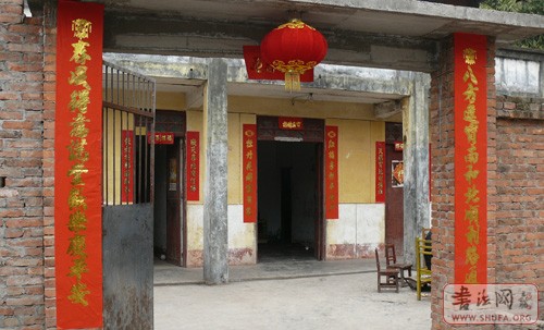 Ƭb 06.jpg