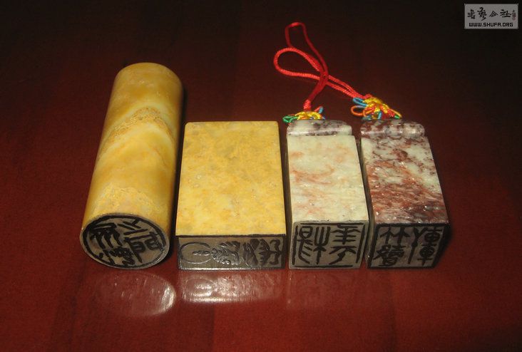 Ƭ 17984.jpg