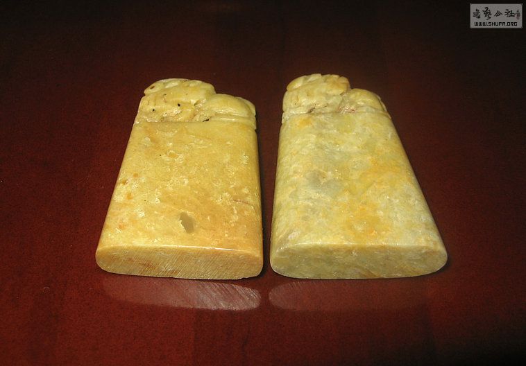 Ƭ 18135.jpg