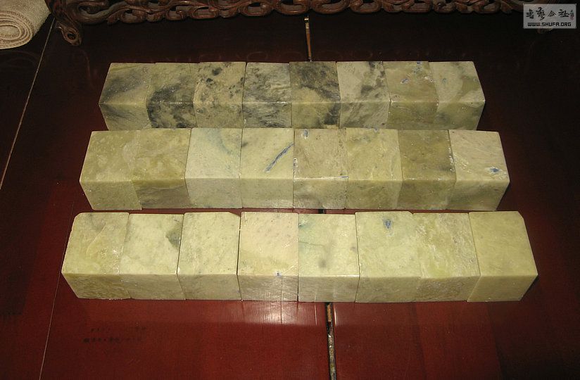 Ƭ 280.jpg