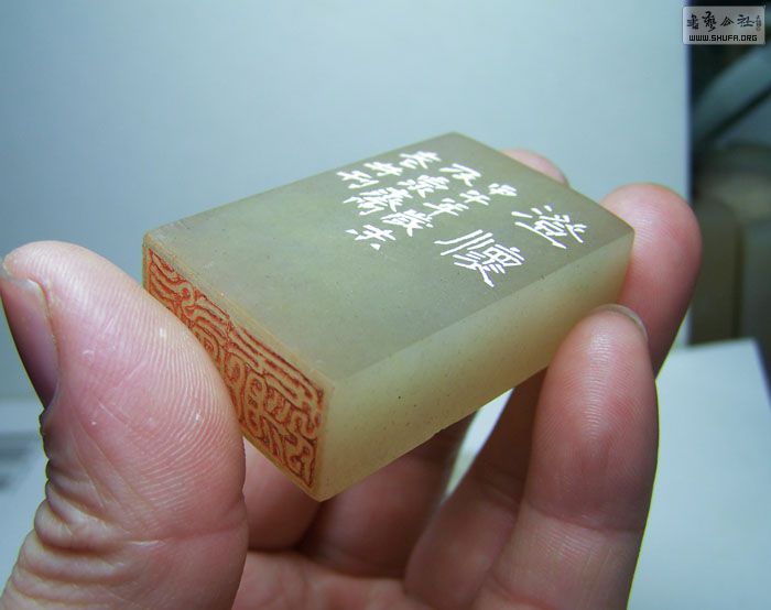 260λ4.jpg