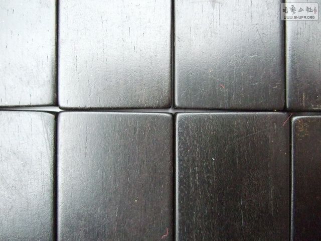 037.JPG