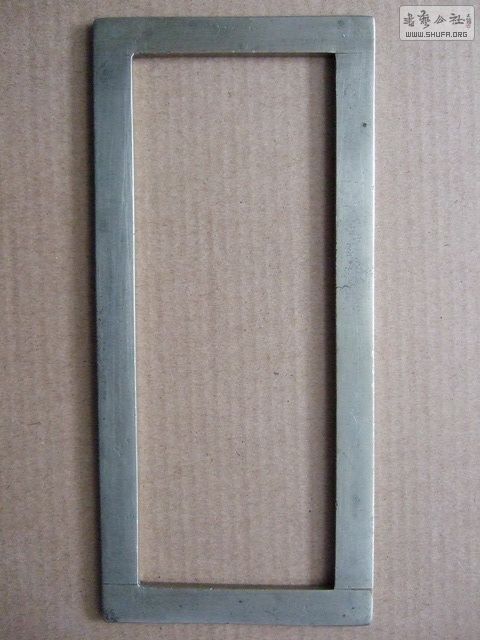 010.jpg