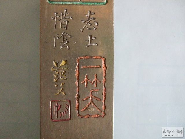 127.jpg