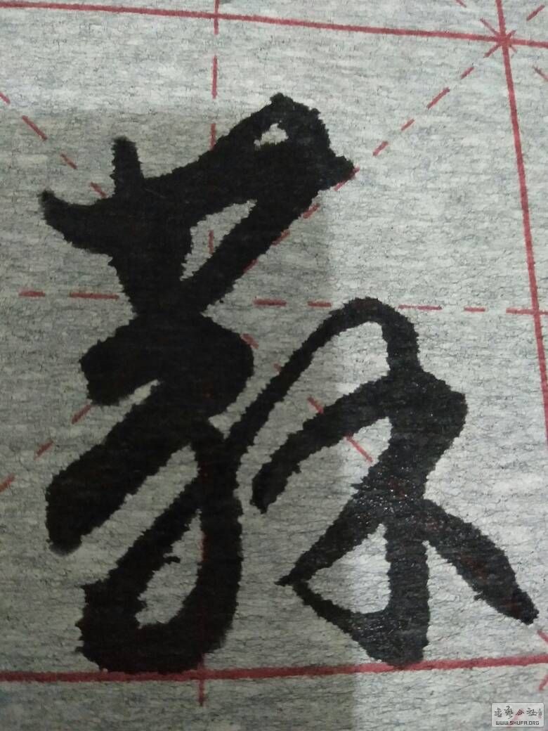 225720qmnz09em001it9jp.jpg