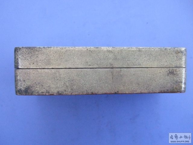 033.JPG
