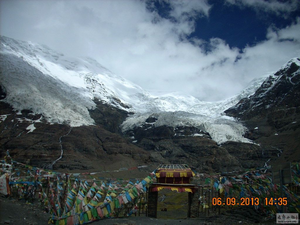 Ƭ 1447.jpg