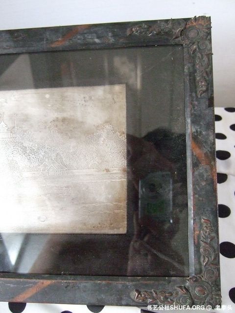 002.JPG