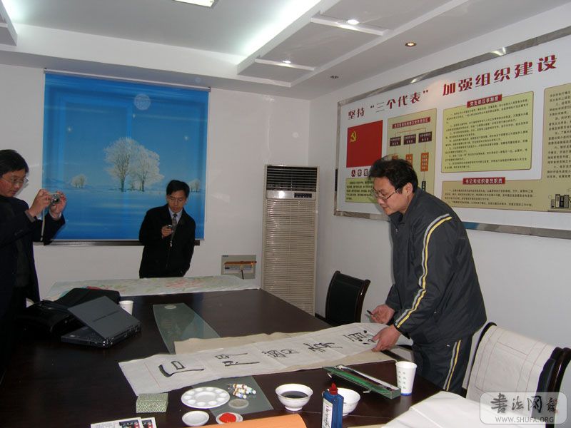 P1010165_UkTxT5efJtSA.jpg