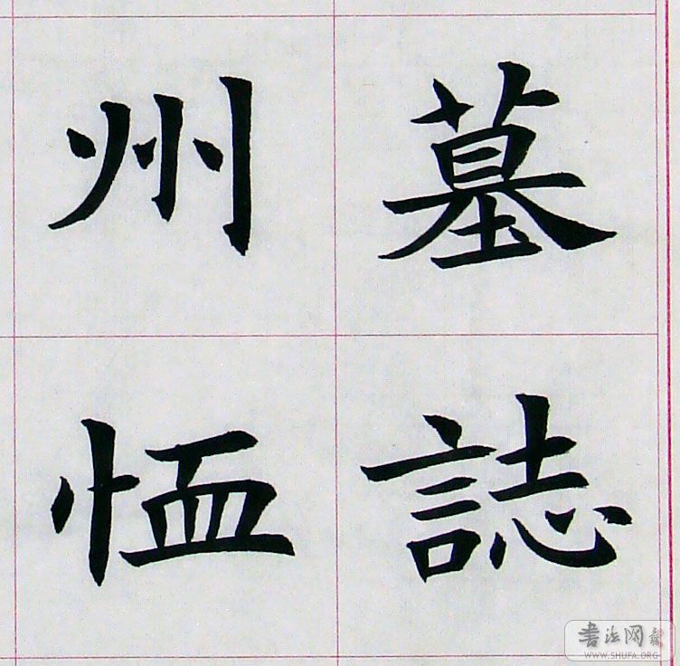 ĹI01-03.jpg