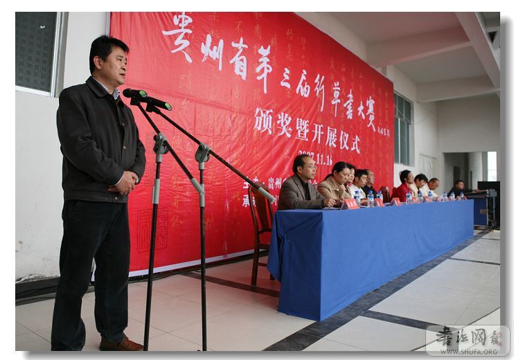 1 03.jpg