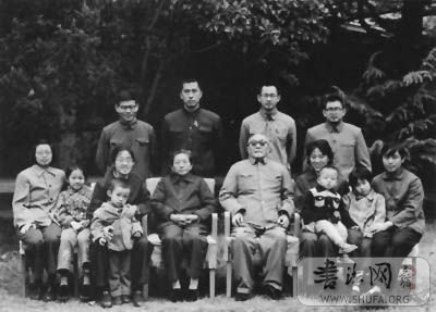 hkc106_2.jpg