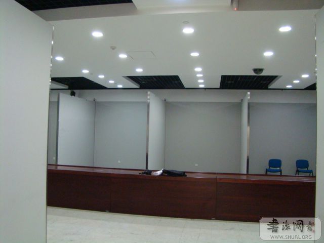 Ƭ 018.jpg