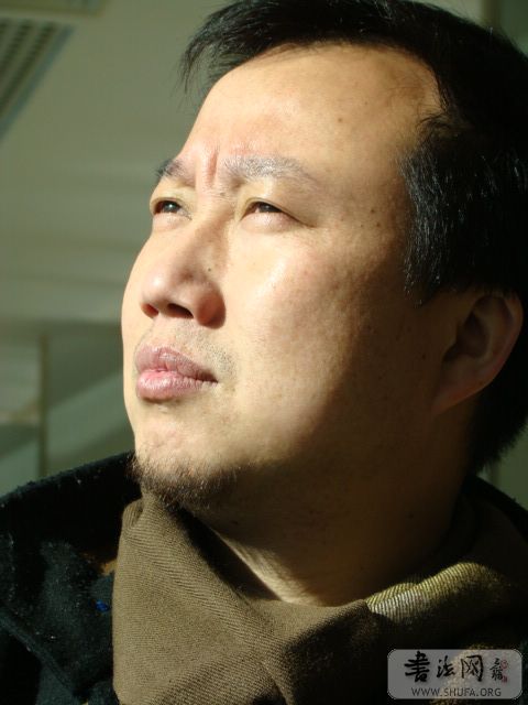 Ƭ 043.jpg