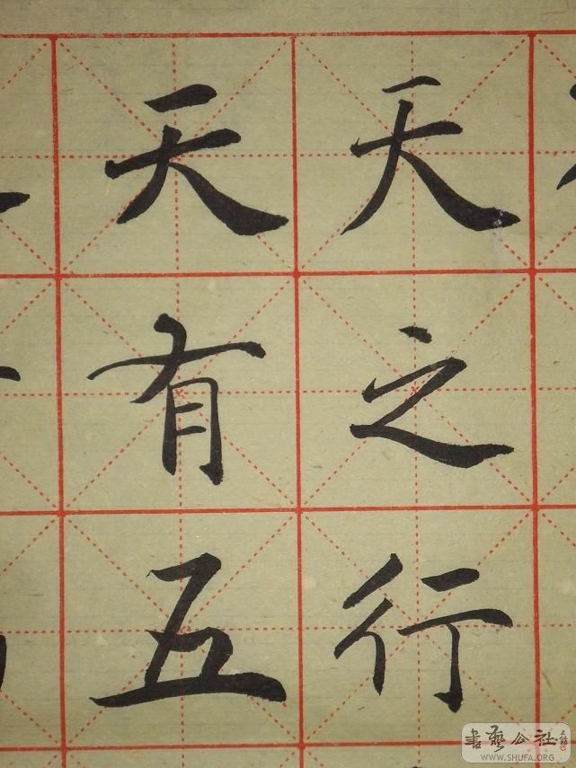 ֲ