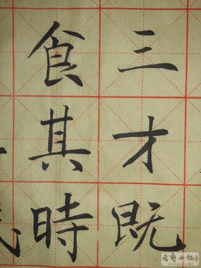 ֲ