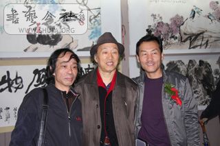 Ƭ 052.jpg