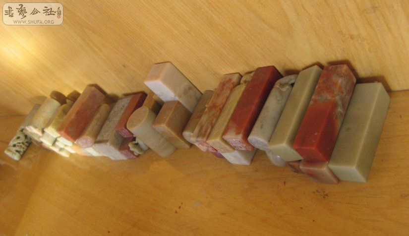 Ƭ 1294.jpg