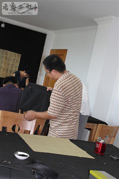 IMG_1080_.jpg