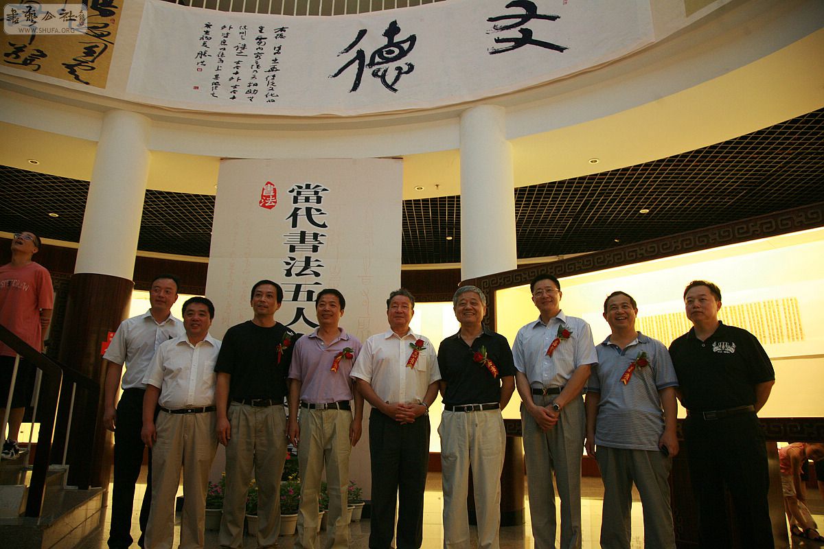 nEO_IMG_2010 272.jpg