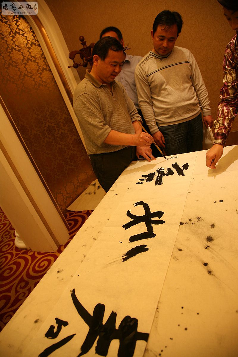 nEO_IMG_2010 628.jpg