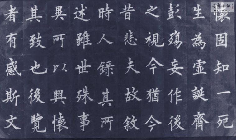 d6b5bea33f9edcd396ee334f34e6f94a.jpg
