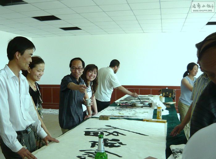 P11809773.jpg