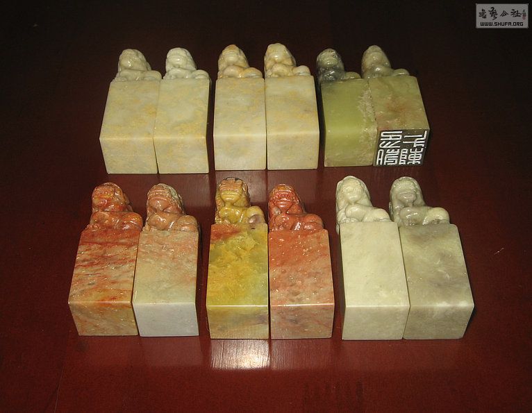 Ƭ 10944.jpg