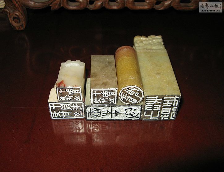 Ƭ 12851.jpg