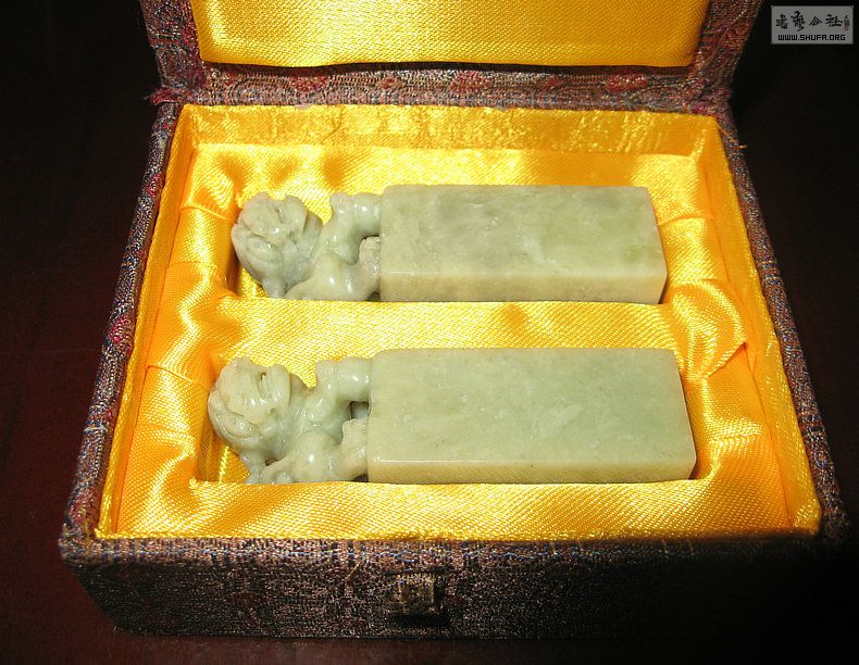 Ƭ 13553.jpg