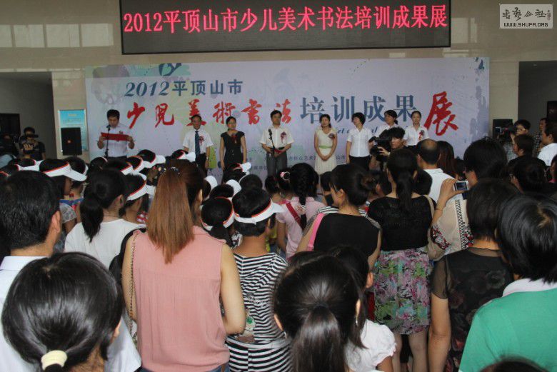 HD5KR0TD0S[E5UOWPADL)9X.jpg