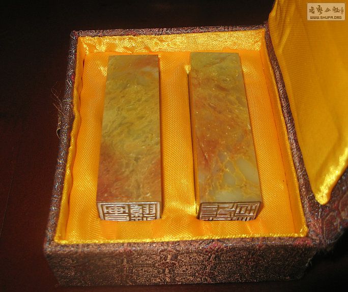 Ƭ 15136.jpg