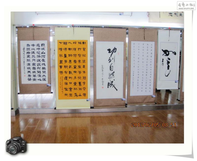 Ƭ 048.jpg