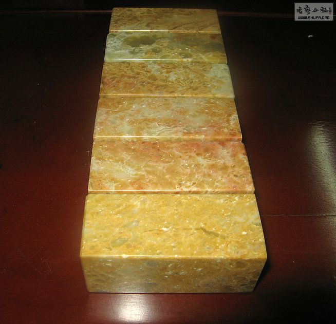 Ƭ 16037.jpg