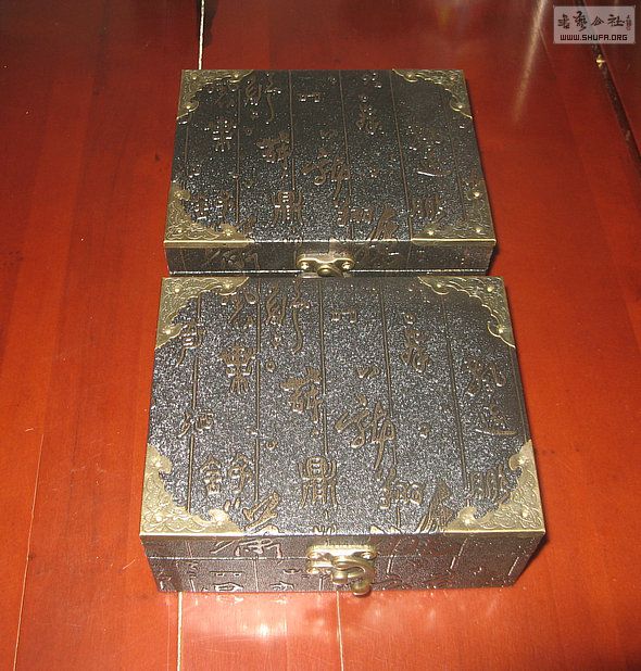 Ƭ 16651.jpg