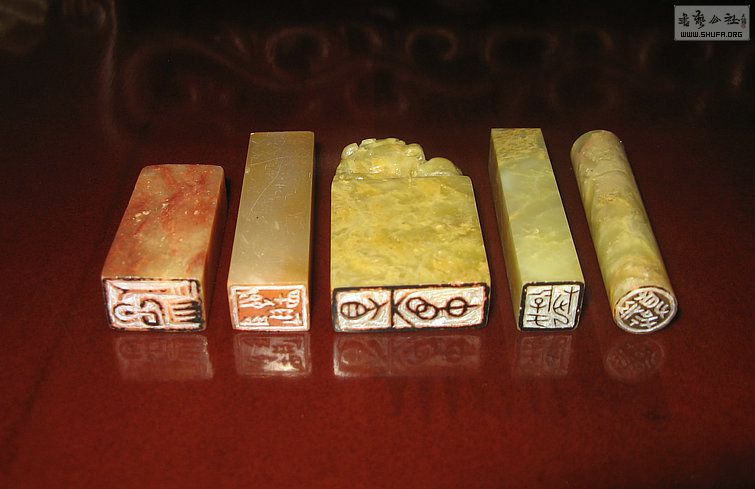 Ƭ 13896.jpg