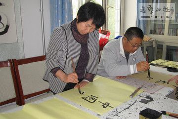 Ƭ 040.jpg