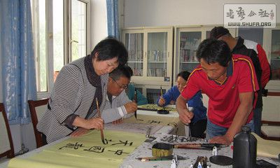 Ƭ 048.jpg