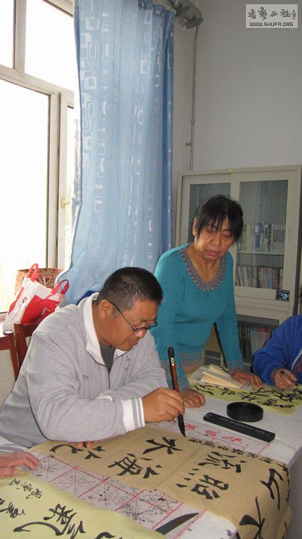 Ƭ 057.jpg
