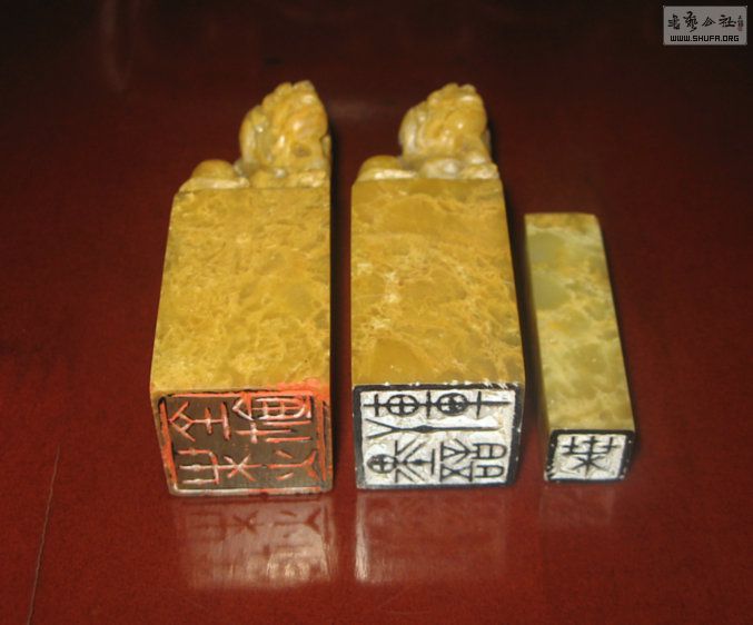 Ƭ 17618.jpg
