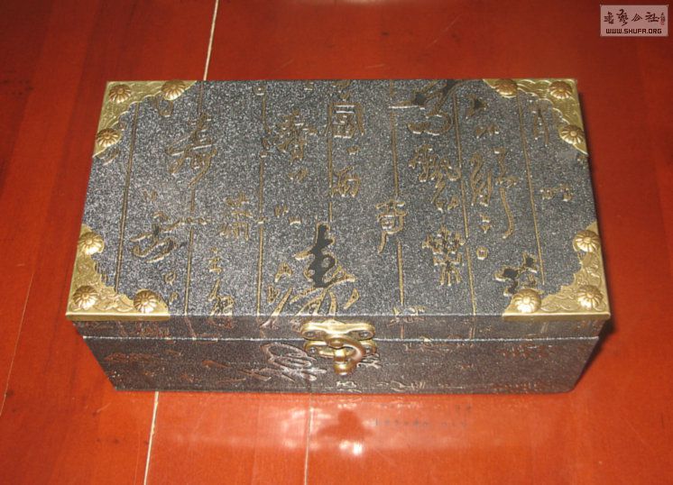 Ƭ 17666.jpg